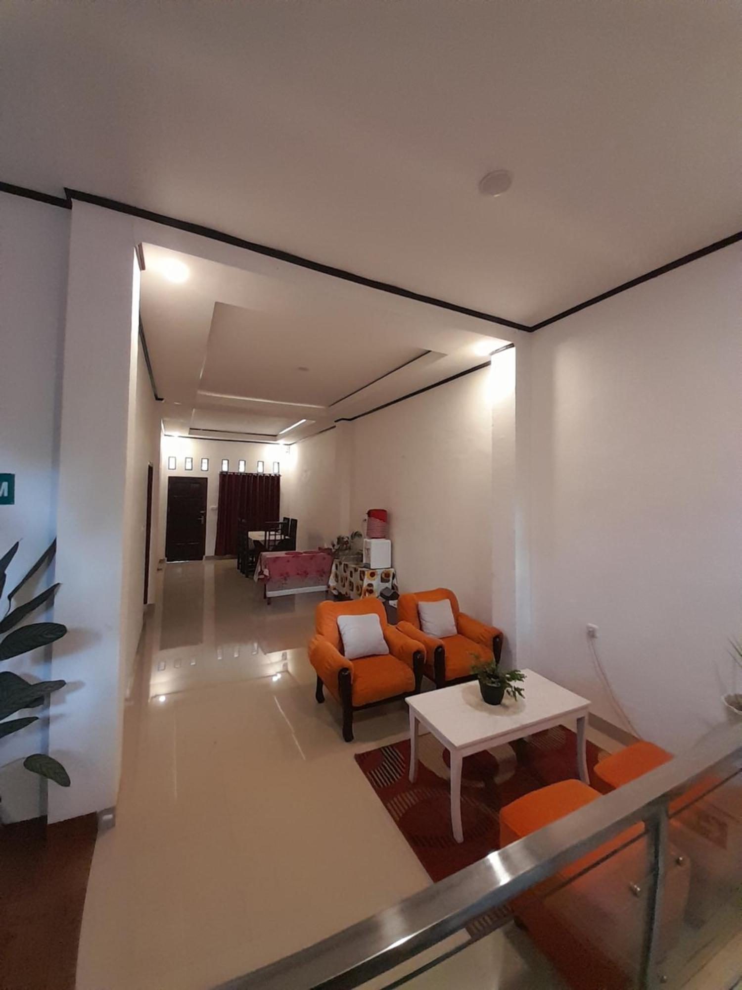 The Sanduk Homestay Rantepao Exterior foto